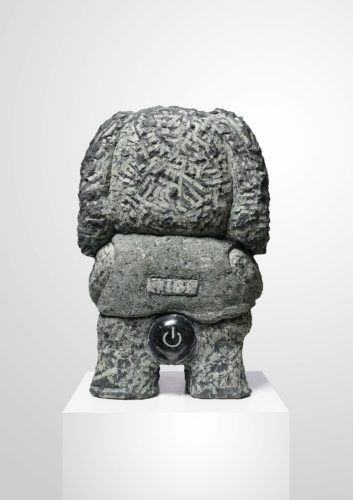 Two-armed bandit, 2022, Diabase, 60 x 40 x 25,5 cm. Photo: Matthias Kolb.