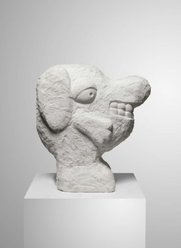 Quarter God, 2022, Marble, 48 x 30 x 44 cm. Photo: Matthias Kolb.