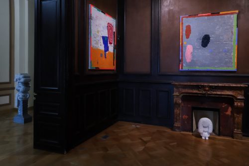 Installation view, Stefan Rinck and Humberto Poblete - Bustamante: Obelix & Obelix: At Home I Am A Tourist, 2022. Photo: Courtesy of Allouche Benias Gallery