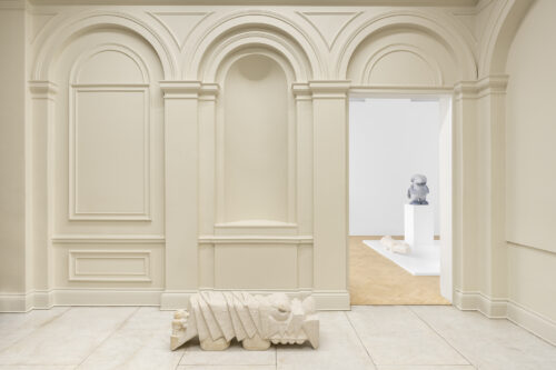 Installation view "The Four Seasons of My Soul" at Sorry We're Closed, Brussels, 17.01.-08.03.2025. Photo: Hugard & Vanoverschelde.
