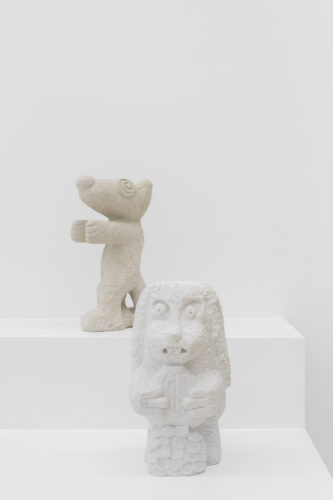Installation view "The Four Seasons of My Soul" at Sorry We're Closed, Brussels, 17.01.-08.03.2025. Photo: Hugard & Vanoverschelde.